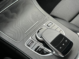 Mercedes C-Class фото 14