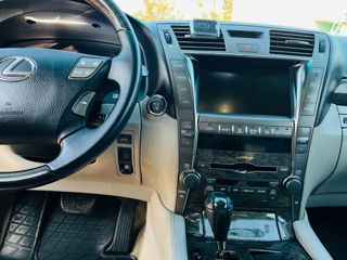 Lexus LS Series foto 9