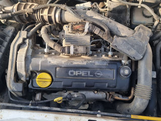 Opel astra 1.7 dti numere md opel corsa 1.0 benzin piesr foto 4