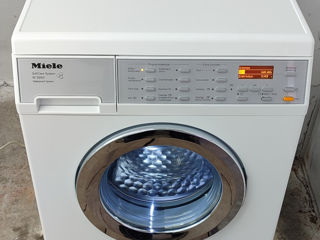 Стиральная машина Miele W 5973