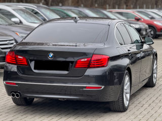 BMW 5 Series foto 5