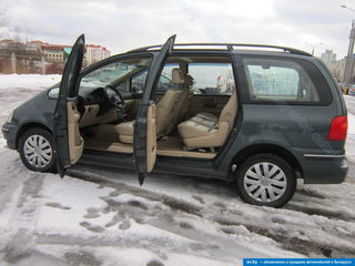 Volkswagen Sharan foto 1