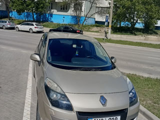 Renault Scenic фото 2