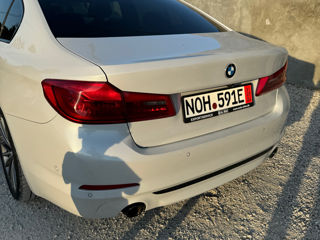 BMW 5 Series foto 7