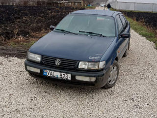 Volkswagen Passat foto 4