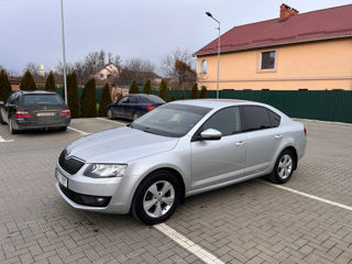 Skoda Octavia foto 2