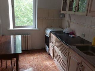 1-комн. кв., 32 м², 2/9 эт.