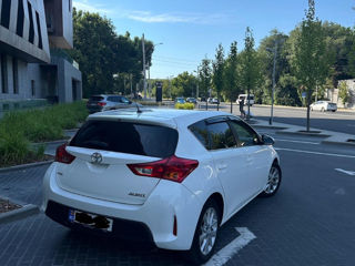 Toyota Auris foto 3