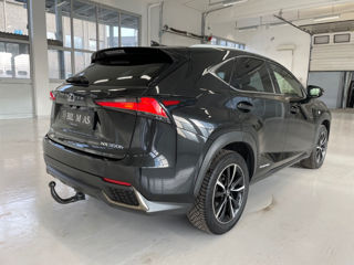 Lexus NX Series foto 4