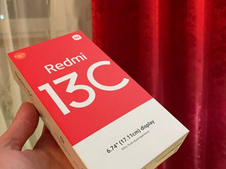 Xiaomi 13C 256GB 8GB este sigilat