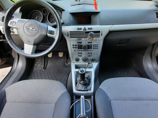 Opel Astra foto 6