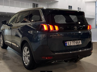 Peugeot 5008 foto 4