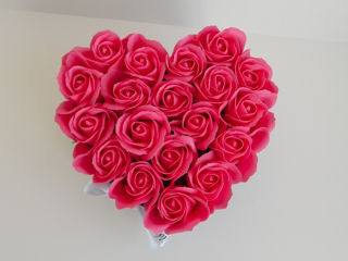 Cutii inima - trandafiri din spumă de săpun parfumați - flori care nu se ofilesc foto 5