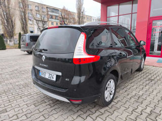 Renault Grand Scenic foto 3