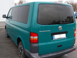 Volkswagen Caravelle foto 3