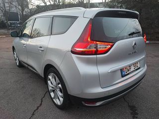 Renault Grand Scenic foto 4