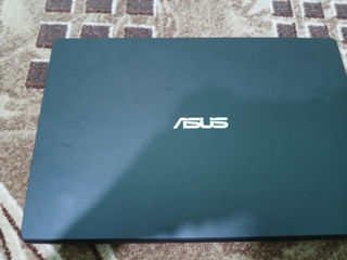 Laptop Asus foto 2