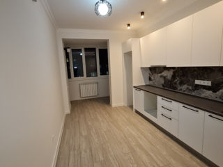 Cumpar apartament cu 2 odăi la Buiucani!!! foto 2