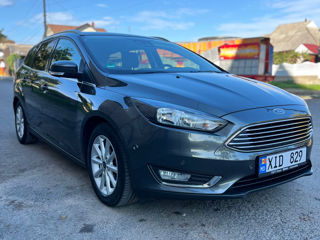 Ford Focus foto 2