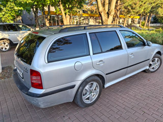 Skoda Octavia foto 4