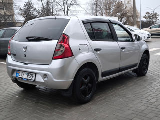 Dacia Sandero foto 4