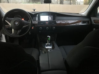 BMW 5 Series foto 10