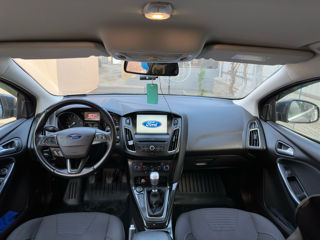 Ford Focus foto 6