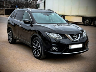 Nissan X-Trail foto 2