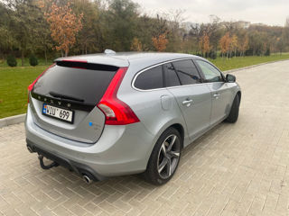 Volvo V60 foto 4