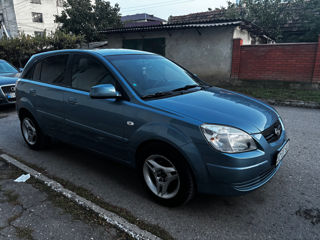 KIA Rio foto 7