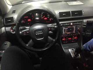 Audi A4 foto 6