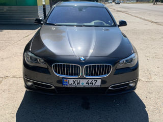 BMW 5 Series foto 7