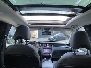 Infiniti QX50 foto 6