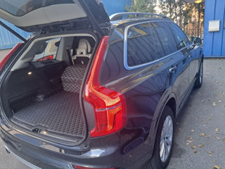 Volvo XC90 foto 6