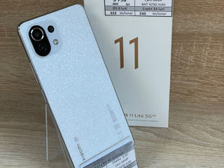 Xiaomi 11 Lite, 8/128 Gb, 3790 lei.