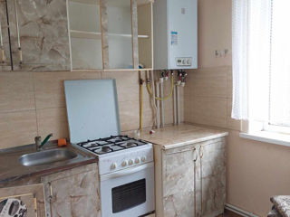 Apartament cu 3 camere, 49 m², Centru, Ungheni foto 3