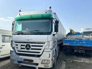 Mercedes Actros 1844 foto 3