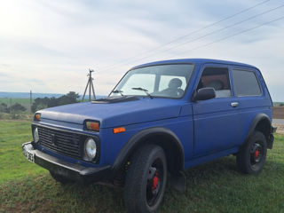 Lada Niva foto 2