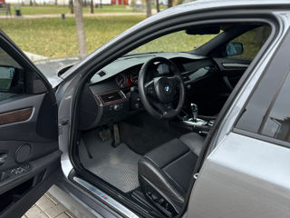 BMW 5 Series foto 5