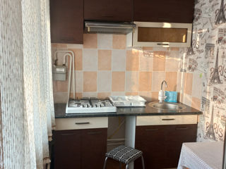 Apartament cu 2 camere, 40 m², 6 cartier, Bălți foto 3