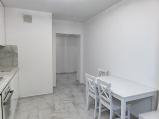 Apartament cu 2 camere, 65 m², Buiucani, Chișinău foto 1