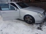 Mercedes E Class foto 8