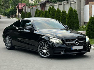 Mercedes C-Class Coupe foto 3