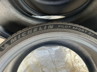 255/40 R20 Michelin Pilot Sport EV foto 6