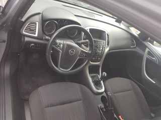 Авто запчасти opel astra 2013 foto 3