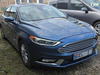 Ford Fusion foto 3