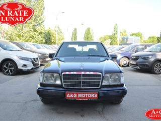 Mercedes Series (W124) foto 2