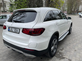 Mercedes GLC foto 4