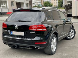 Volkswagen Touareg foto 4