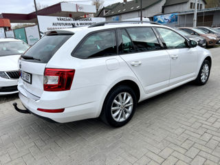 Skoda Octavia foto 3